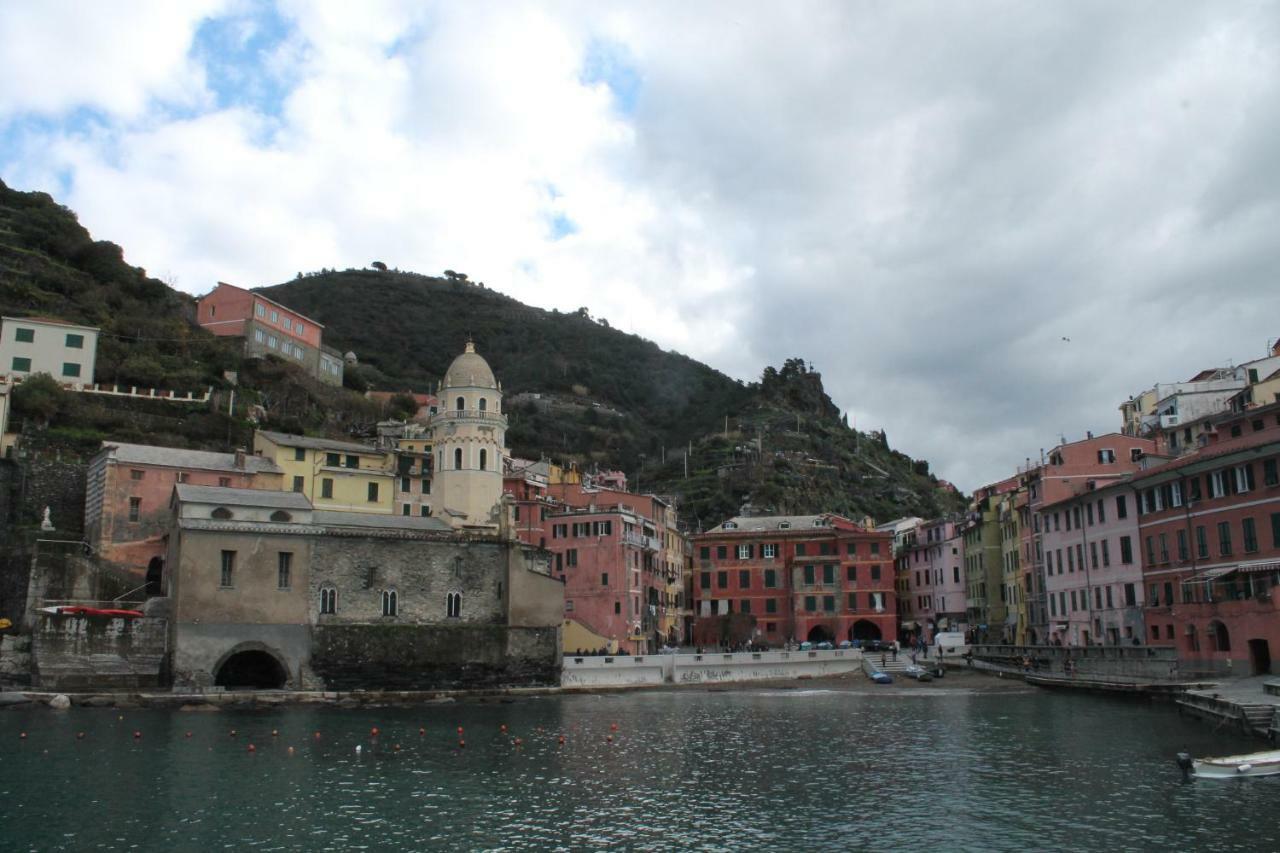 "La Luna" Vernazza Bagian luar foto